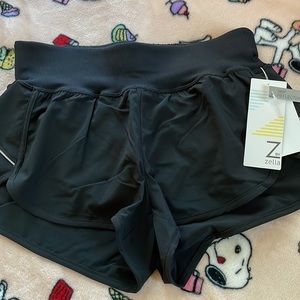 Z by Zella
Aerodynamic Woven Shorts XS